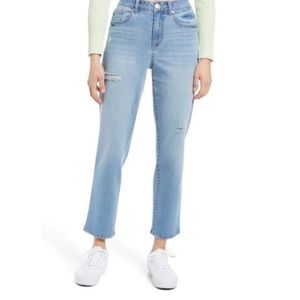 NWT 1822 Denim Light Wash High Waisted Jeans. Size 8